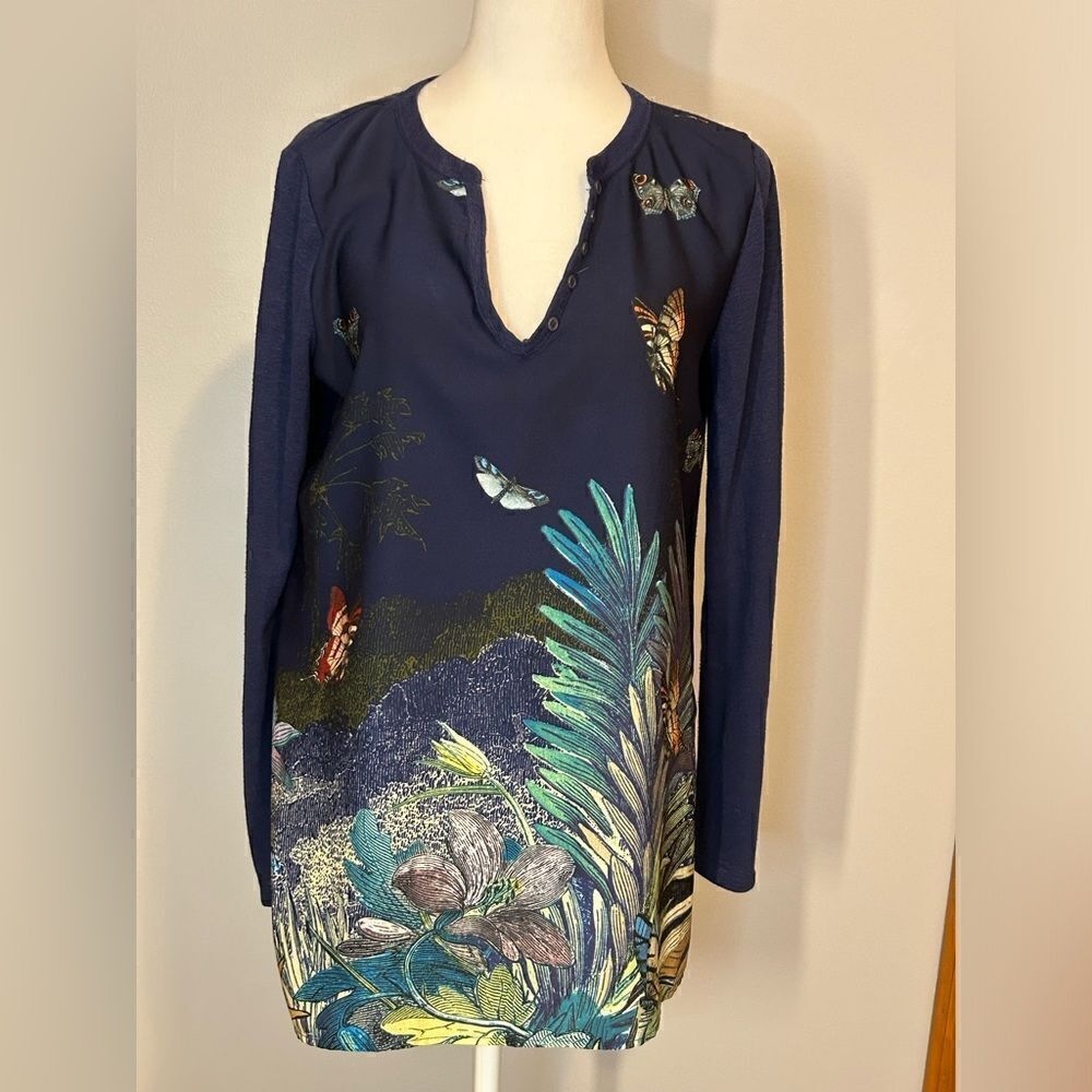 Anthropologie Akemi + Kin Fauna linen Henley butterfly mixed media sz S BIN‎ I